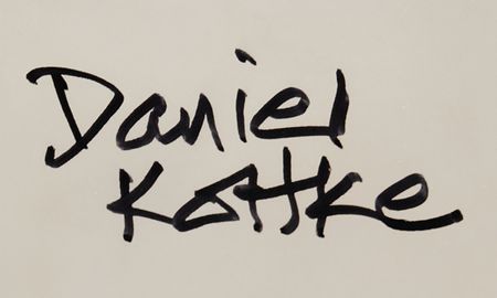 Lot #6064 Apple Macintosh SE Signed by Dan Kottke - Image 4