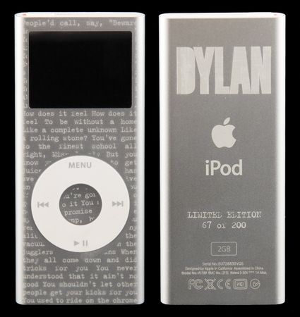 Lot #6084 Apple iPod Nano (2nd Generation, Limited Bob Dylan Edition, #67/200 - 2GB) - Image 3
