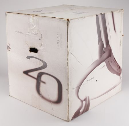 Lot #6068 Apple Twentieth Anniversary Macintosh (TAM) - Image 14