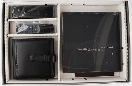 Lot #6068 Apple Twentieth Anniversary Macintosh (TAM) - Image 8