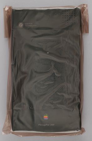 Lot #6069 Apple Newton MessagePad 2100 (Unused) - Image 2