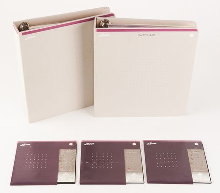 Lot #6059 Apple Lisa Computer with 'Twiggy' Drives, ProFile Hard Drive, Manuals, and Printer - Image 25