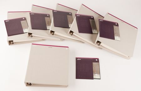 Lot #6059 Apple Lisa Computer with 'Twiggy' Drives, ProFile Hard Drive, Manuals, and Printer - Image 26