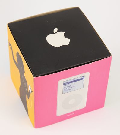 Lot #6076 Apple iPod (4th Generation, Unused - 20GB) - Image 4