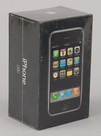 Lot #6089 Apple iPhone - Rare 4GB Model (First Generation, Sealed) - Image 2