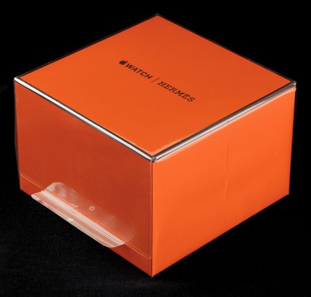 Lot #6101 Apple Watch Hermes Series 0 (Steel, 38 mm - Sealed) - Image 4