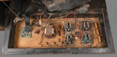 Lot #6194 Balance Technology: The Hotseat System Arcade Motion Simulator Prototype (1984) - Image 8