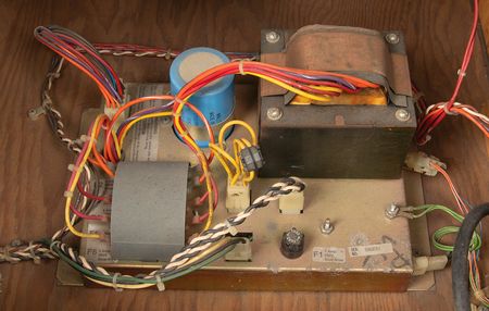Lot #6195 Atari: Space Duel Arcade Video Game (1982) - Fully Functional - Image 14