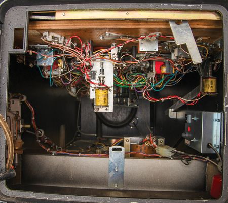 Lot #6197 Bally: Atlantis Pinball Machine (1989) - Image 15