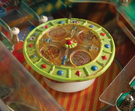 Lot #6198 Inder: Metal Man Pinball Machine (1992) - Fully Functional - Image 15