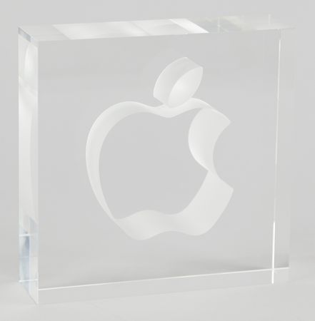 Lot #6142 Apple 10-Year Employee Service Award - Image 1