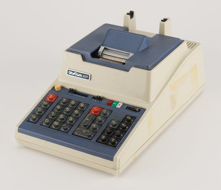 Lot #6168 UniCom Systems 141P Calculator, Featuring an Intel 4004 - Intel's First Microprocessor - Image 2