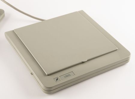 Lot #6188 Linus Write-Top Early Tablet Computer (c. 1988) - Image 3