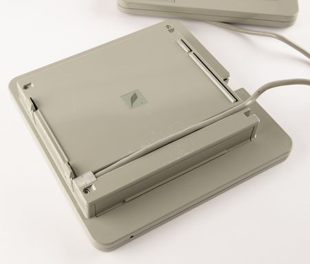 Lot #6188 Linus Write-Top Early Tablet Computer (c. 1988) - Image 5