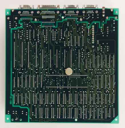 Lot #6061 Apple Macintosh 128K/Macintosh Plus 1MB Computer (User-Upgraded with Original Hardware and Boxes) - Image 17