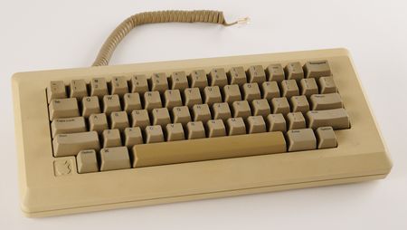 Lot #6061 Apple Macintosh 128K/Macintosh Plus 1MB Computer (User-Upgraded with Original Hardware and Boxes) - Image 6