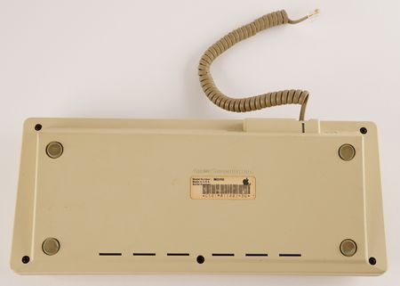 Lot #6061 Apple Macintosh 128K/Macintosh Plus 1MB Computer (User-Upgraded with Original Hardware and Boxes) - Image 7