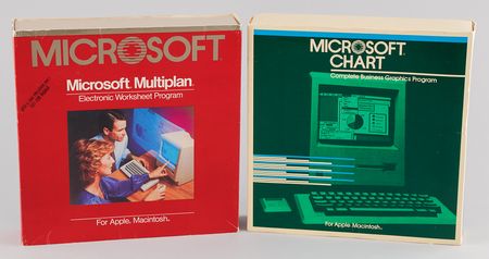 Lot #6062 Apple Macintosh Software: Microsoft Chart and Microsoft Multiplan (First Versions, c. 1984) - Image 1
