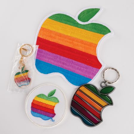 Lot #6112 Apple Patch (1978) Commissioned by Steve Jobs for West Coast Computer Fair - Image 2
