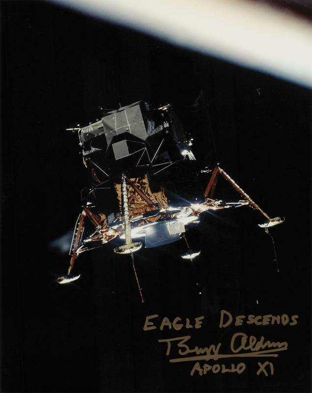 Lot 523 Buzz Aldrin Signed Photograph