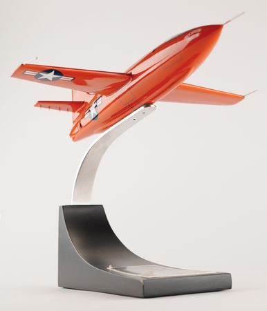 Lot #513 Chuck Yeager (2) Signed Items - ‘Glamorous Glennis’ Bell X-1 Model and Stamp Block - Image 5