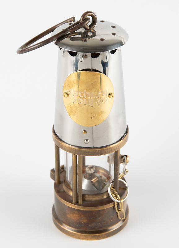 Lot 3032 Sochi 2014 Winter Olympics Safety Lantern