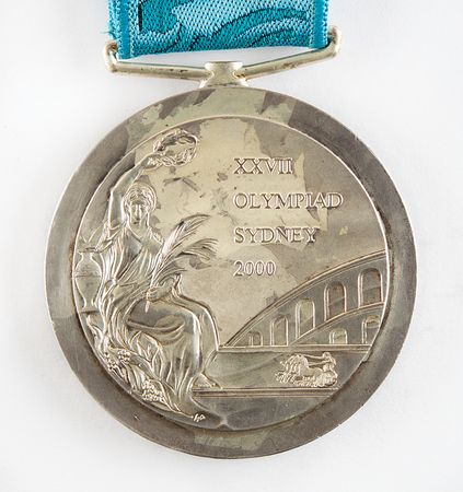 Lot #3098 Sydney 2000 Summer Olympics Silver Winner's Medal for Baseball - Image 3
