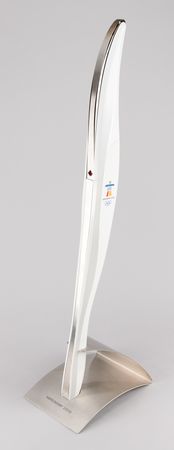 Lot #3030 Vancouver 2010 Winter Olympics Torch - Image 7