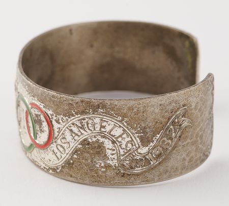Lot #3308 Los Angeles 1932 Summer Olympics Souvenir Bracelet - Image 3