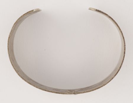 Lot #3308 Los Angeles 1932 Summer Olympics Souvenir Bracelet - Image 5