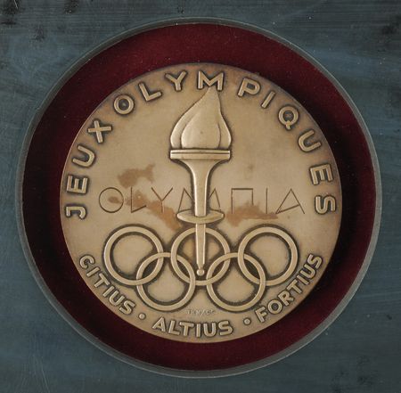 Lot #3075 Oslo 1952 Winter Olympics Gold Winner's Medal for Ice Hockey - Image 2