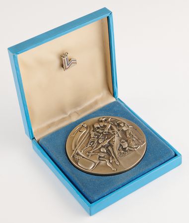 Lot #3150 Lake Placid 1980 Winter Olympics Participation Medal - Image 3
