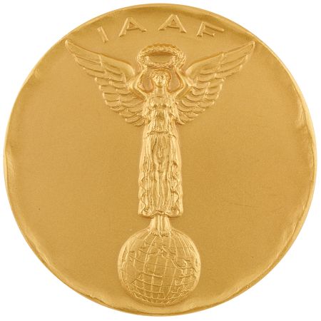 Lot #3331 International Amateur Athletic Federation (IAAF) 70th Anniversary Medal (1982) with Case Signed by President Primo Nebiolo - Image 1