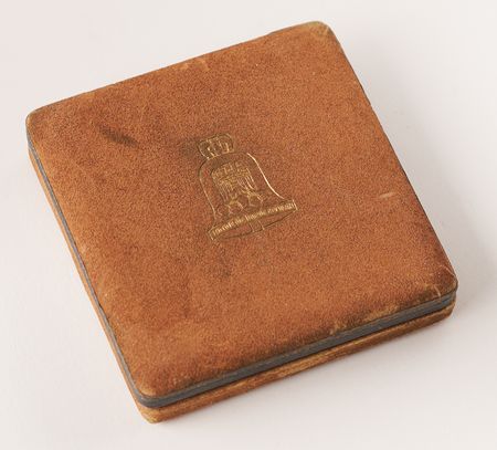 Lot #3070 Berlin 1936 Summer Olympics Bronze Winner's Medal with Original Case and Third-Place Diploma - Image 4