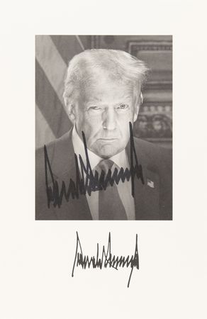 Lot #4028 Donald Trump (4) Signed Items from the 2025  Presidential Inauguration - Portrait, Program, and Invitations - Image 2