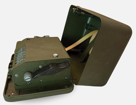 Lot #4059 WWII American M-209-B Cipher Machine - Image 3