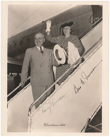 Lot #105 Harry and Bess Truman Signed 'Christmas 1946' Photograph as President and First Lady - Image 1