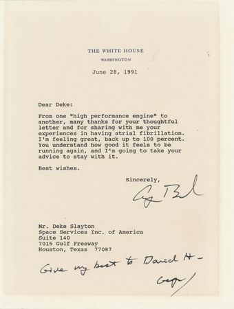Lot #47 George Bush Typed Letter Signed as President to Astronaut Deke Slayton - Image 1
