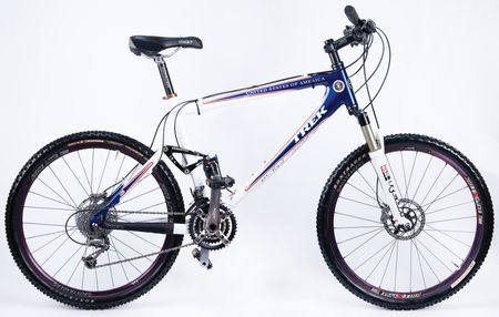 Lot #34 George W. Bush Signed and Presidentially Ridden Custom ‘Trek Project One’ Mountain Bike - One of Two Built for Bush by Revolution Cycles - Image 2