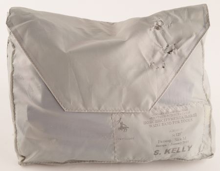 Lot #5527 ISS One-Year Mission: Scott Kelly's Twice-Launched 'Waist Band for Tools’ - Image 2