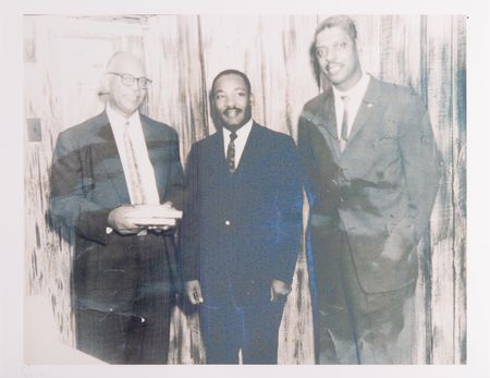 Lot #215 Martin Luther King, Jr. Signed Book - Stride Toward Freedom - Presented to the Owner of the Marsalis Mansion Motel - Image 7