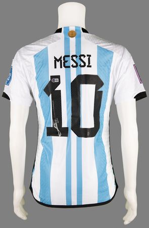 Lot #691 Lionel Messi Signed Argentina Soccer