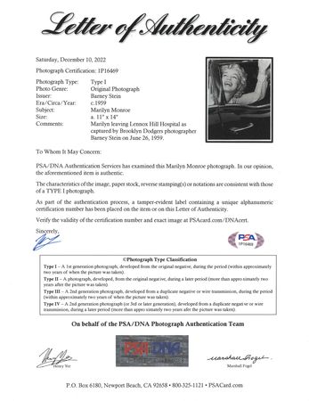 Lot #645 Marilyn Monroe Original Photograph - PSA Type I - Image 3