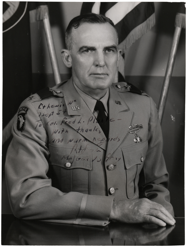 Lot 79 Band of Brothers: Robert Sink Signed Photograph