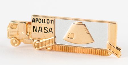 Lot #315 Apollo 11 'Fifty-State Tour, 1970-1971' Press Kit with Packets, Photographs, and Rare Tour Tie Clip - Image 2
