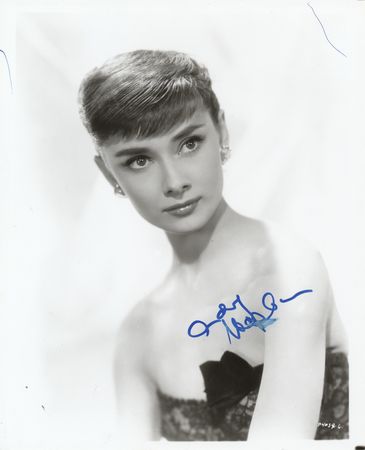 Lot #425 Audrey Hepburn Signed Photograph