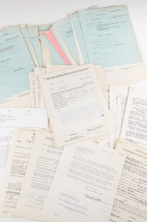 Lot #402 Actors and Actresses (30) Signed Document