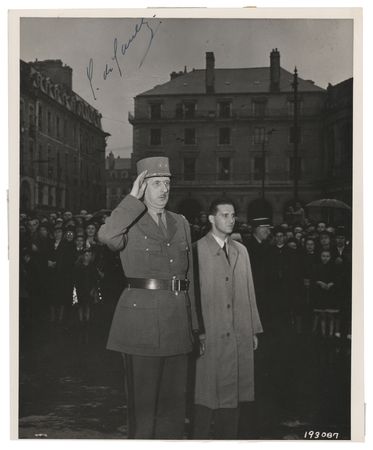 Lot #26 Charles de Gaulle Signed Photograph