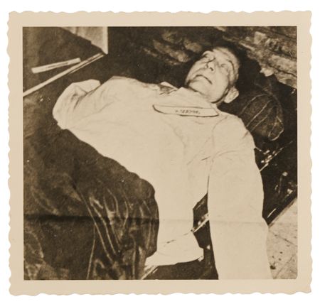 Lot #127 Nuremberg Trials: Hermann Goring Signed Photograph, Shown in the Prisoners' Dock at the International Military Tribunal - Image 2