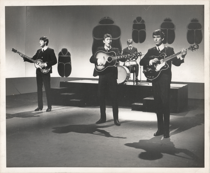 Lot 7054 Beatles Vintage 1963 'RoundUp' Photograph (Glasgow)